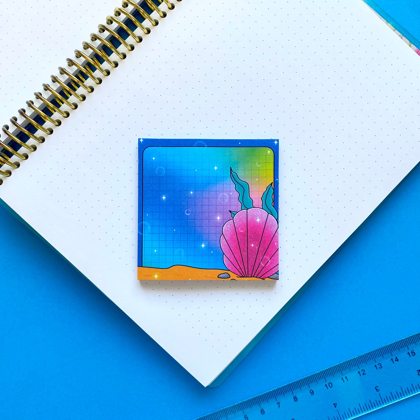 Sticky Notes Nostalgic Fish | Retro Digital Aquarium