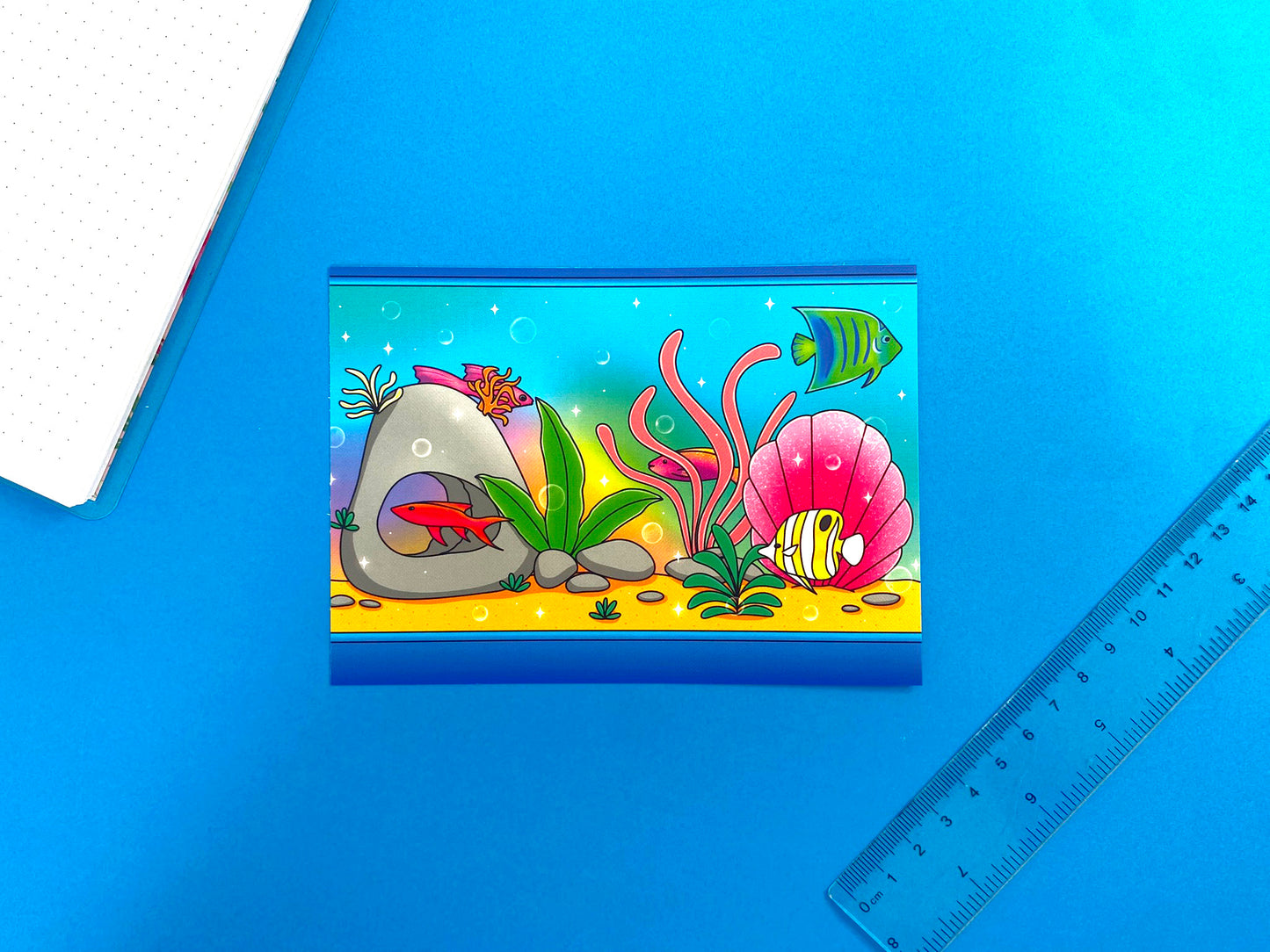 Nostalgic Fish Carte postale A6 / Art Print - Aquarium Coloré