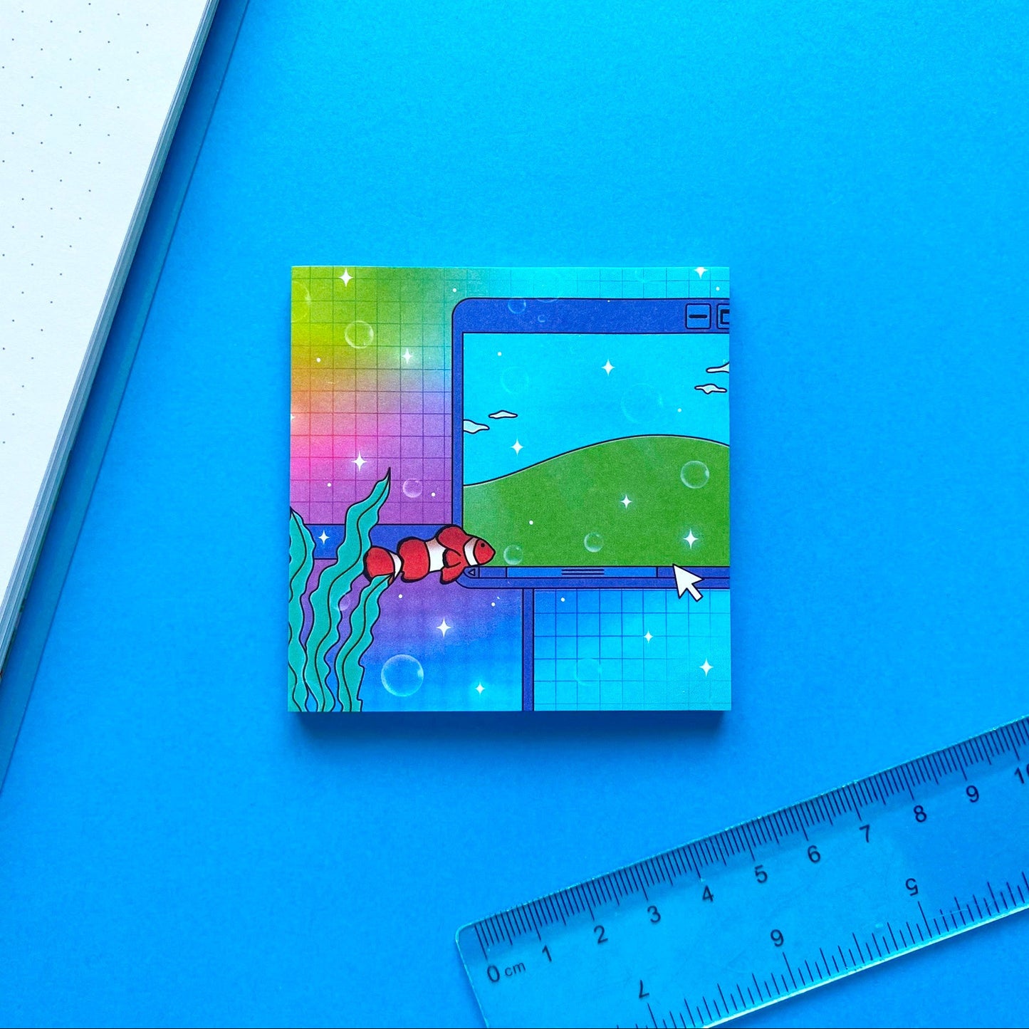 Sticky Notes Nostalgic Fish | Retro Digital Windows & Aquarium Design